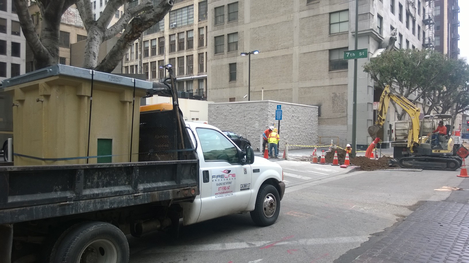 Fireline At Work - Fireline Broadband