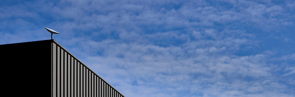 starlink installed on top of roof of business - starlink installation - Fireline Broadband